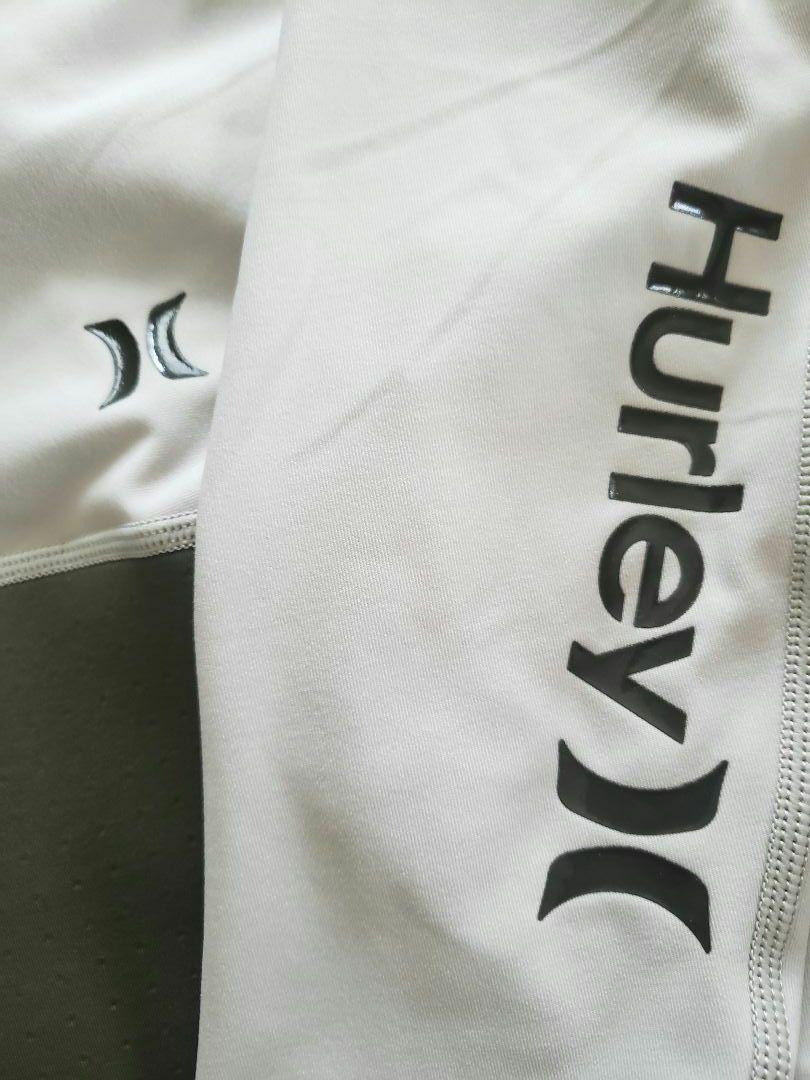 Hurley　ハーレー　ラッシュガード　パーカー　プール　海　サーフィン
