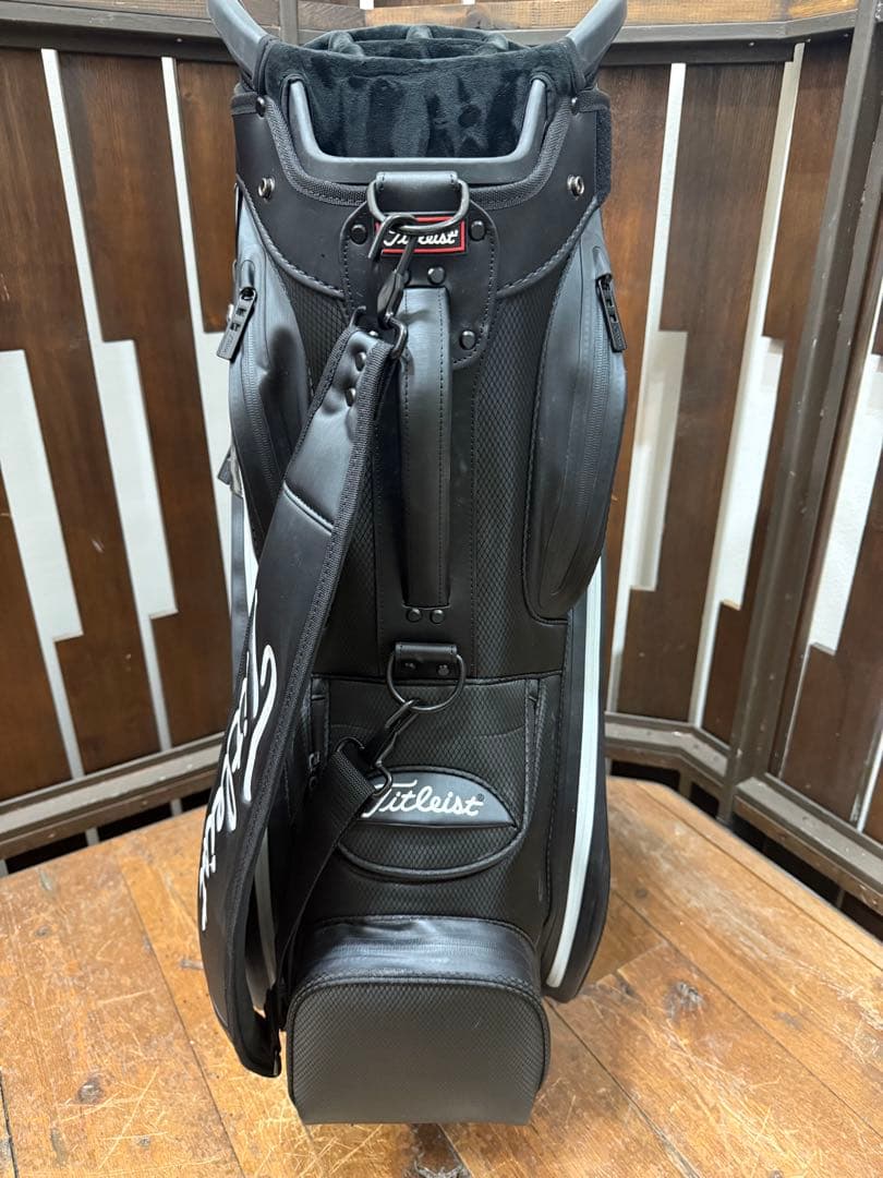 Titleist キャディバッグ ブラック/ホワイト Titleist キャディバッグ ブラック/ホワイト