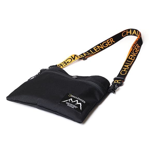 年間定番チャレンジャー NYLON FIELD SACOCHE