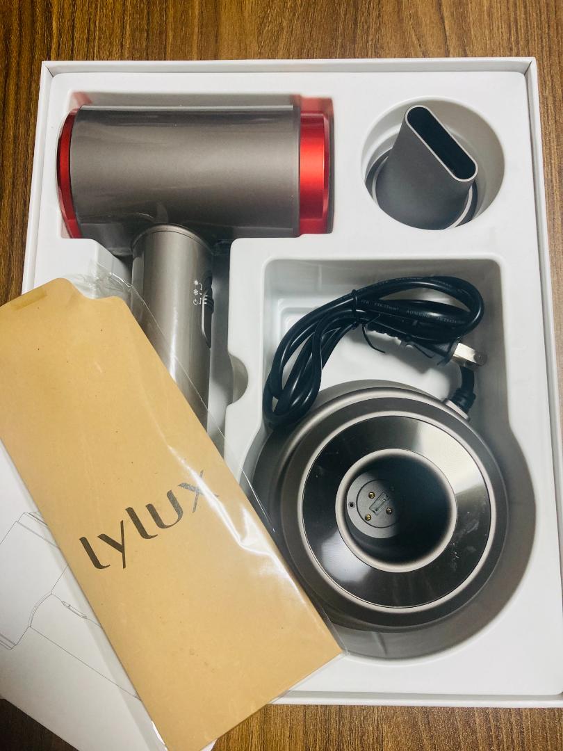 LYLUX コードレスドライヤー