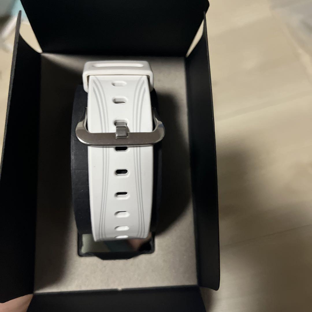 CASIO GLX 5600 ホワイトデジタル腕時計
