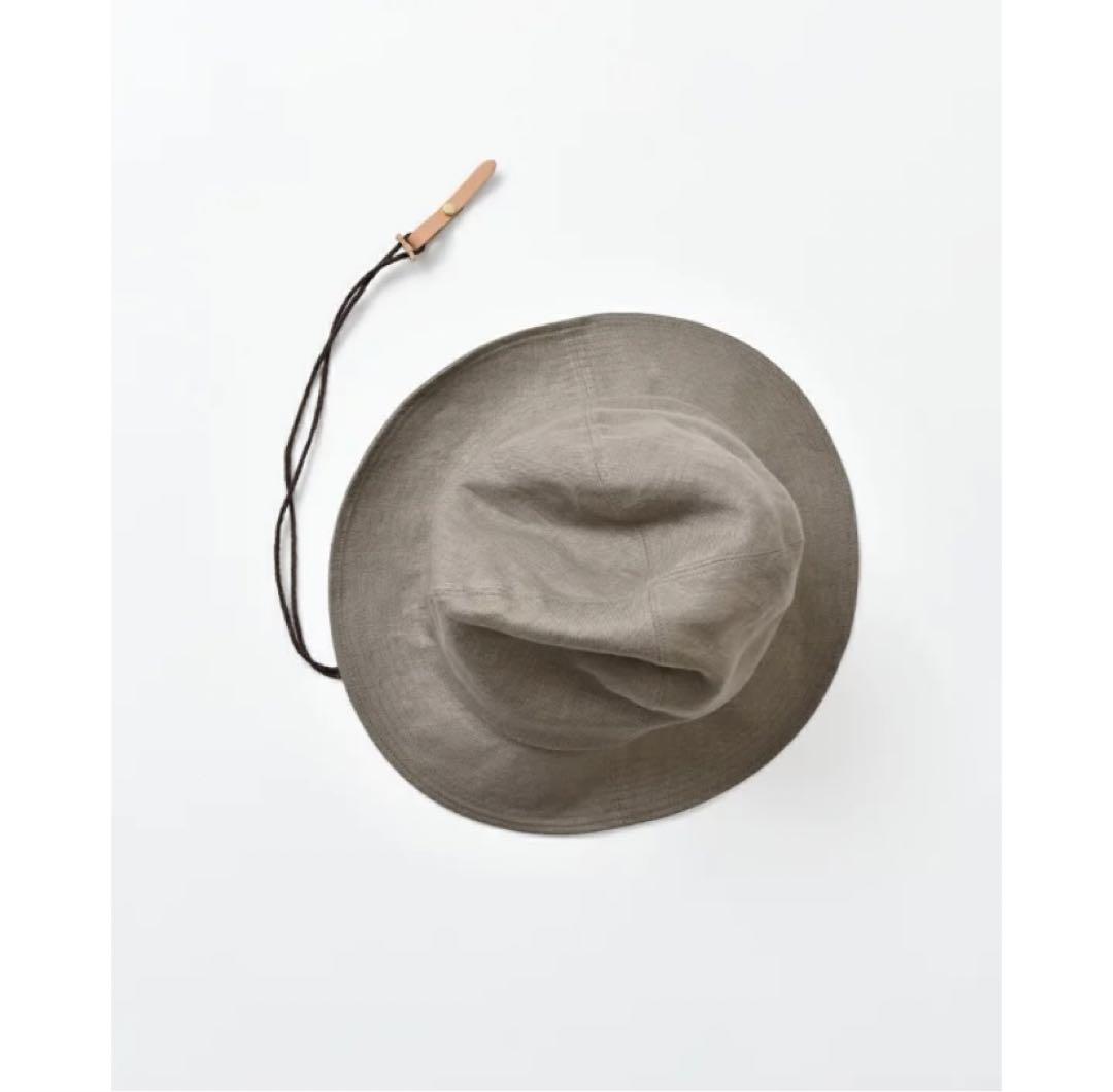 Nine Tailor Fuchsia Hat ブラック