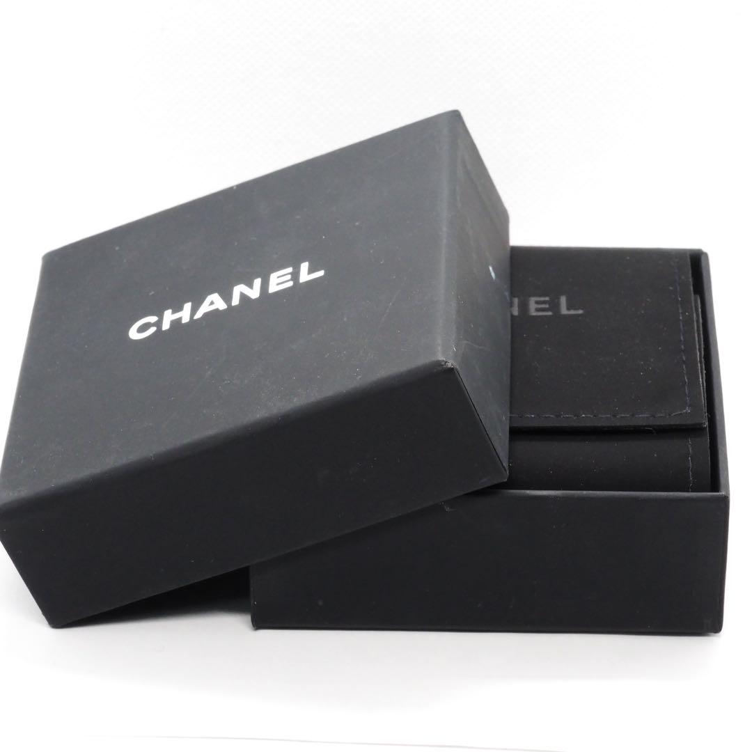 ● CHANEL