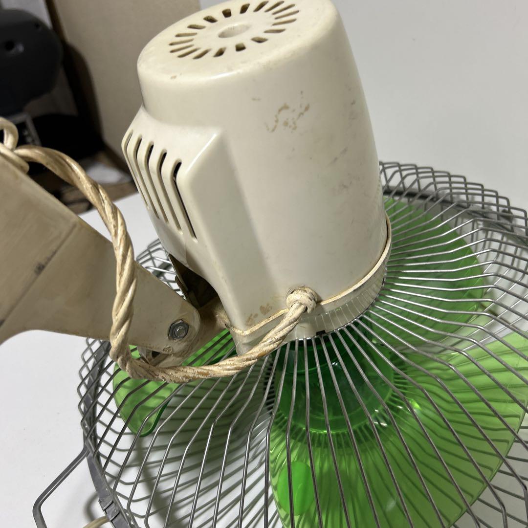 昭和レトロ ナショナル壁掛け扇風機 3枚羽 緑 - メルカリ