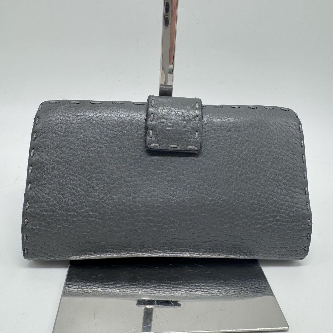 【付属品完備・美品✨】フェンディ ピーカブー セレリア ターンロック 長財布
