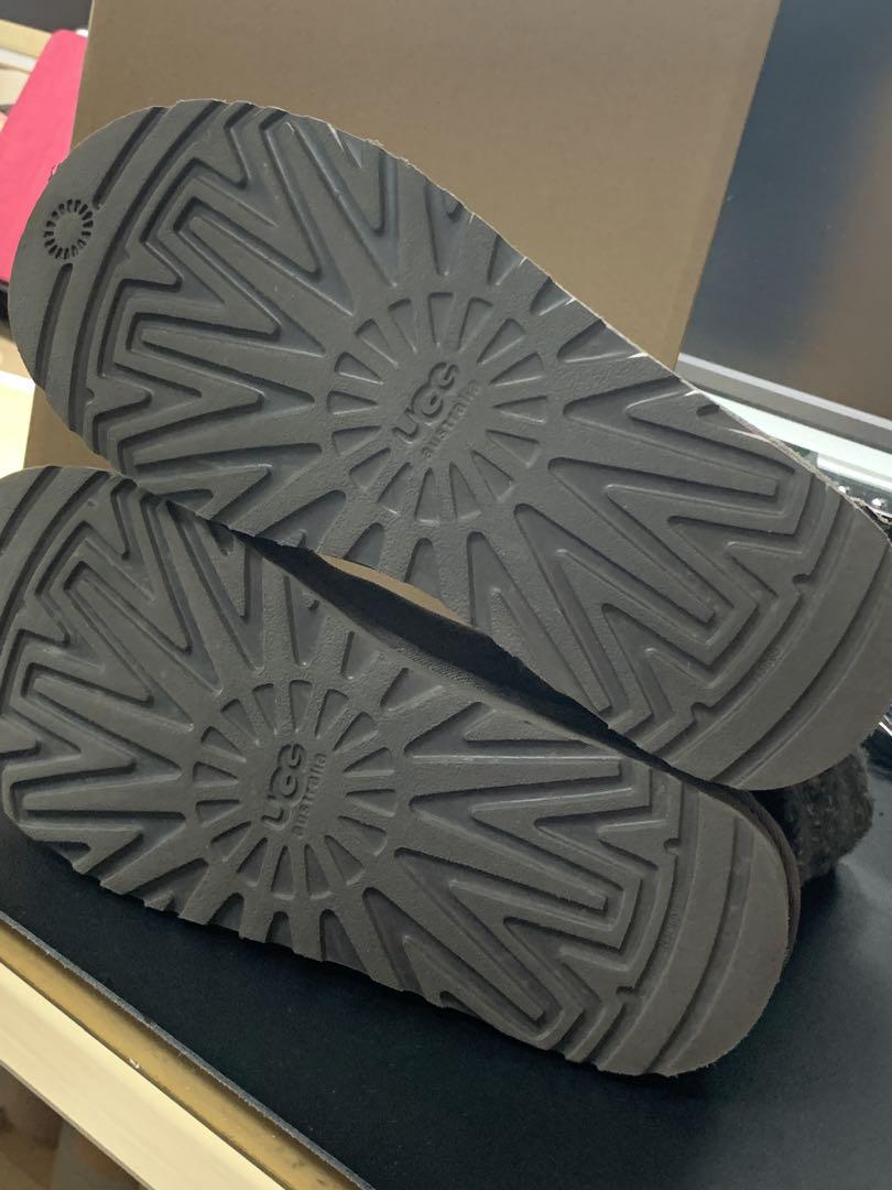 UGG２４㎝　ニット使いが可愛い