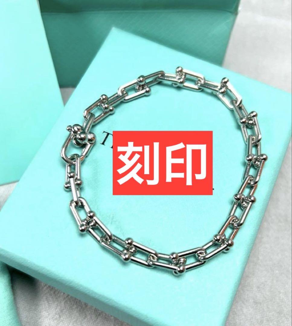ハイクオリティ　スモール　 ハードウェア　ブレスレット　ピアス、ネックレスも有り