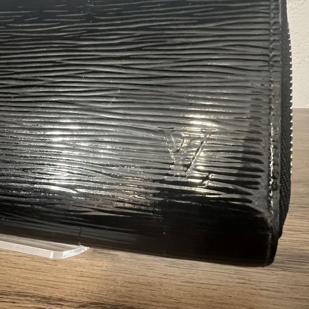 ち*づ様 美品　正規品　Louis Vuitton エピレザー 長財布 黒