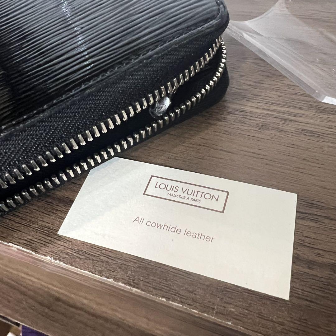 ち*づ様 美品　正規品　Louis Vuitton エピレザー 長財布 黒
