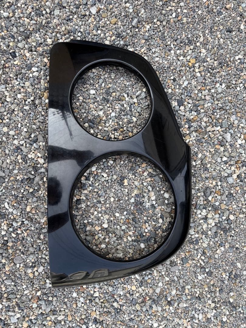 NISSAN スカイラインER34 R34テールランプカバー 右側のみ