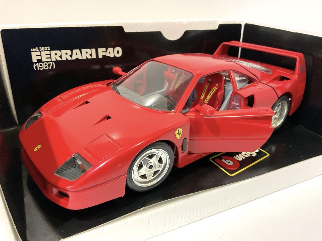 ブラゴ　フェラーリF40 1/18  BURAGO FERRARI F40ロッソ