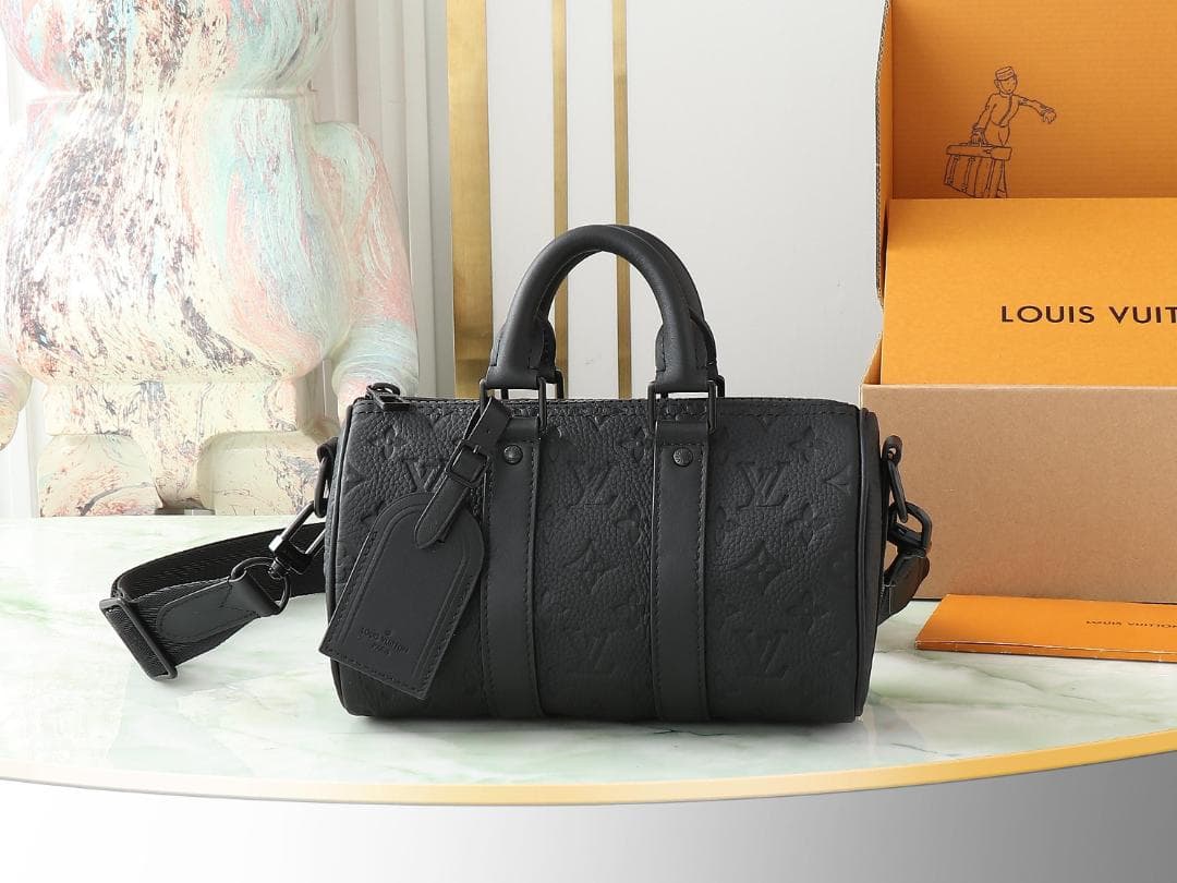 LOUIS VUITTON ブラックドラムバッグ LOUIS VUITTON ブラック ドラムバッグ