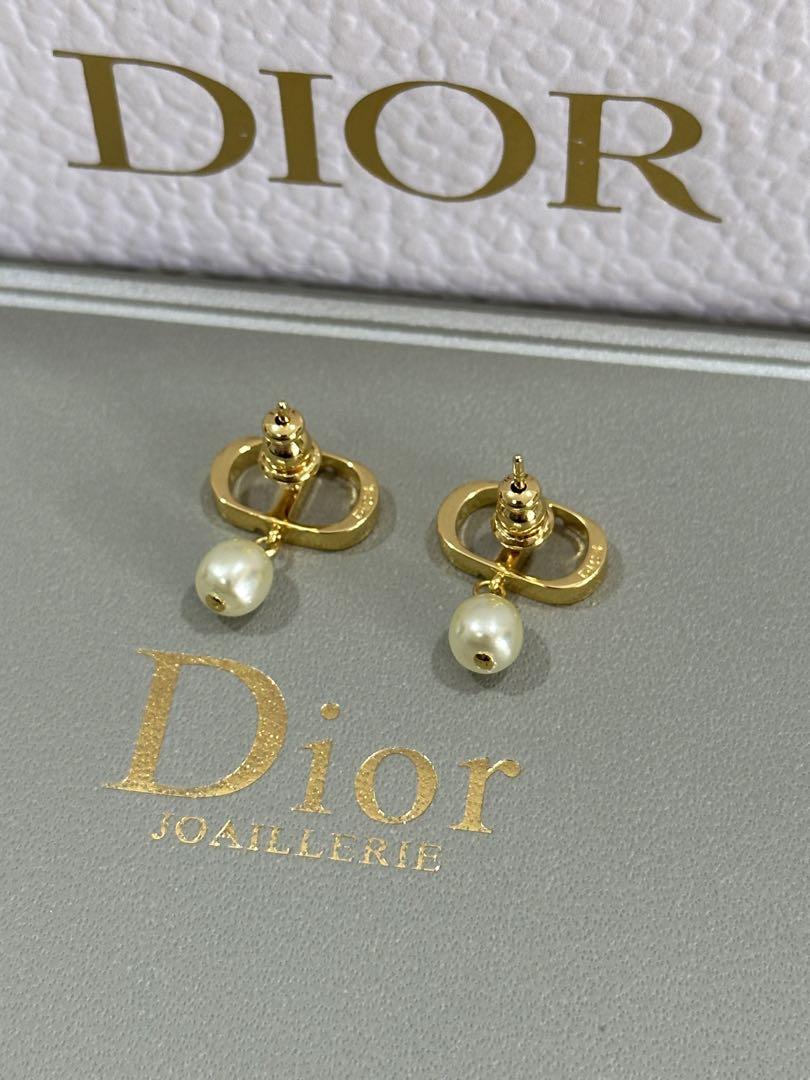 Dior ディオール ピアス ゴールド