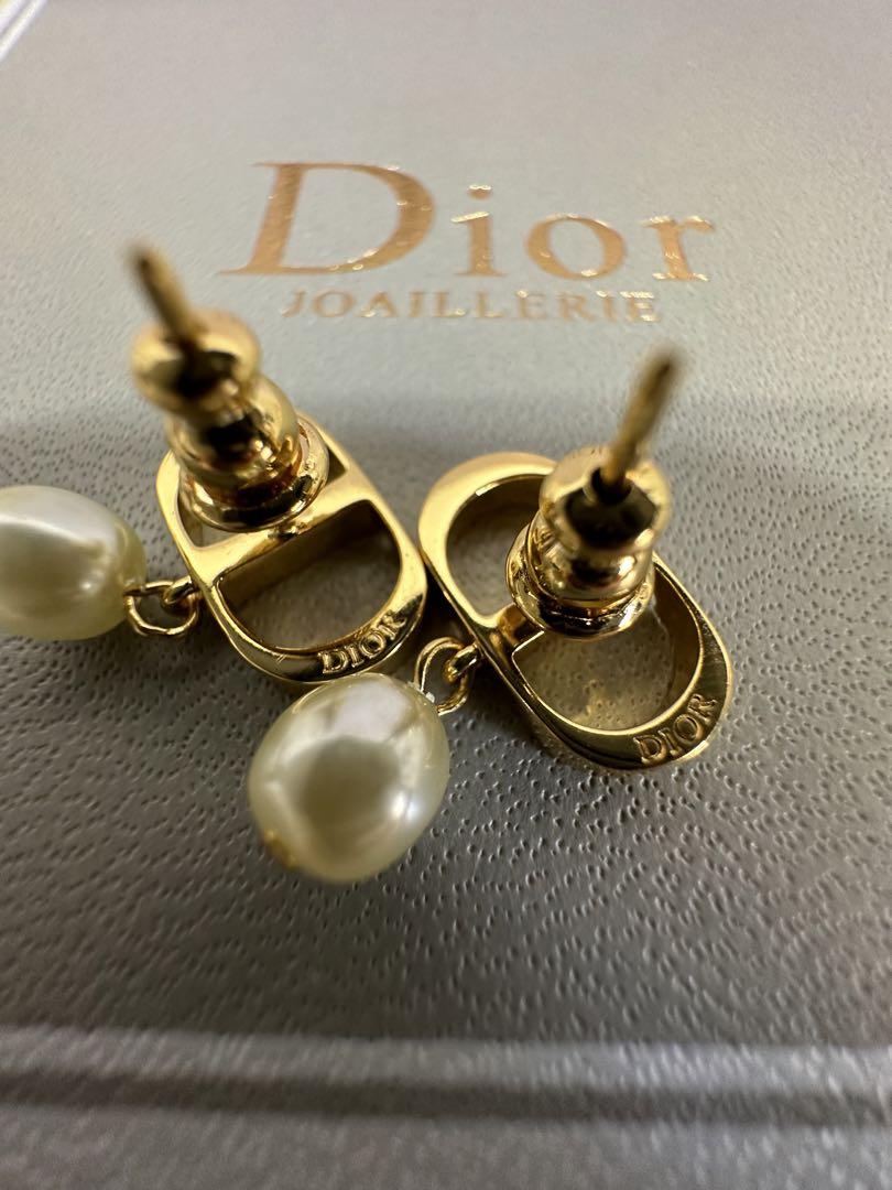 Dior ディオール ピアス ゴールド