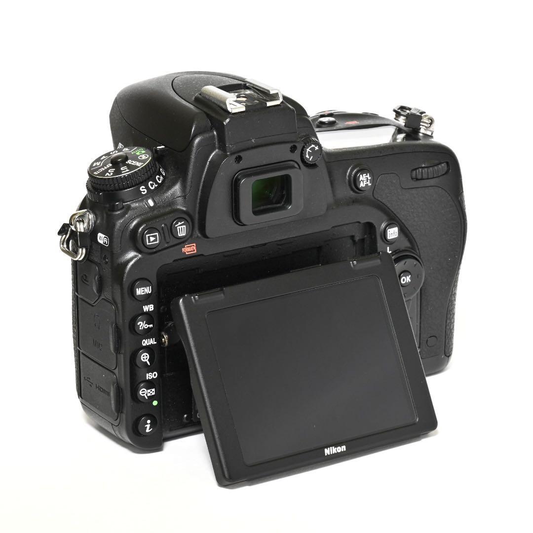 ショット数わずか「4571回」！！Nikon D750トリプルレンズセット