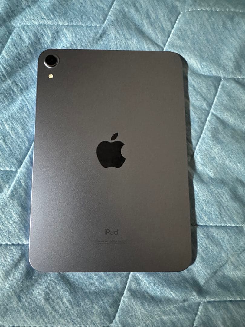 iPad mini6本体 バックライトキーボード、マウス付き機能不良有り iPad mini6本体 バックライトキーボード、マウス付き機能不良有り