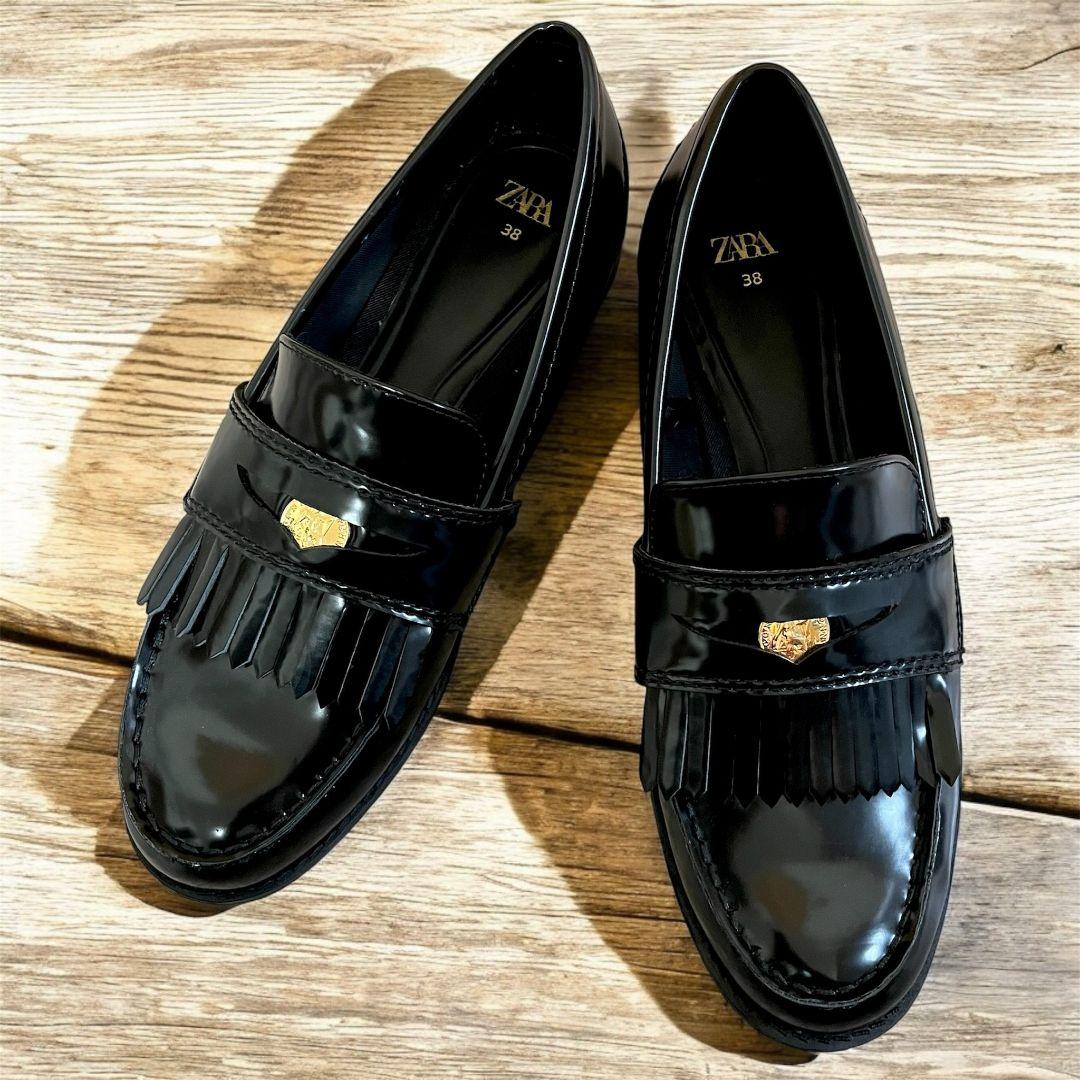 ✦極美品✦ ZARA ザラ コイン ローファー フリンジ 黒 ブラック
