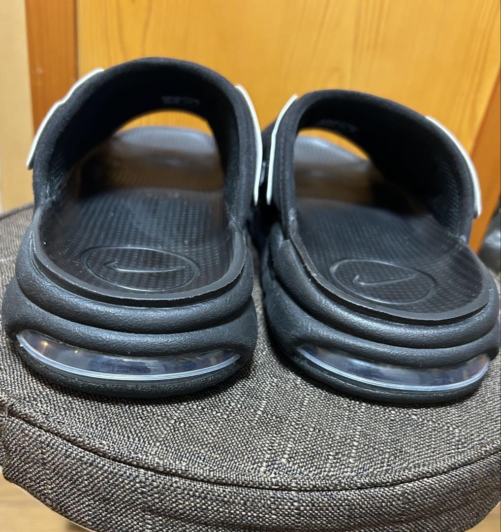 Nike モアテンサンダル ブラック