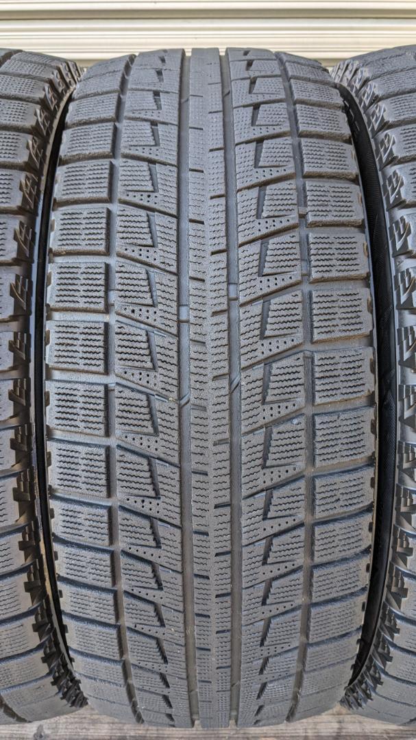 新作入荷新作 BS タイヤ 4本 BLIZZAK REVO2 TIEH2-m51018511783 225 55R18 スタッドレス 100%新品新作
