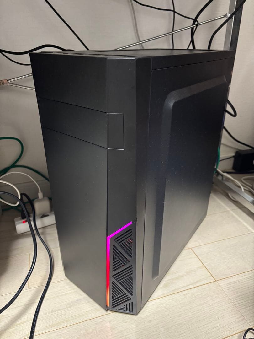 ゲーミングデスクトップ