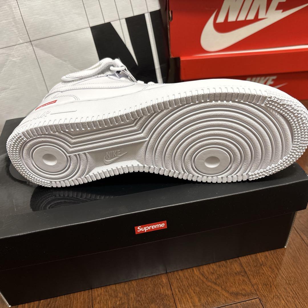 新品 NIKE Air Force 1 Mid SP Supreme 27.5㎝ 新品 NIKE Air Force 1 Mid SP Supreme 27.5㎝