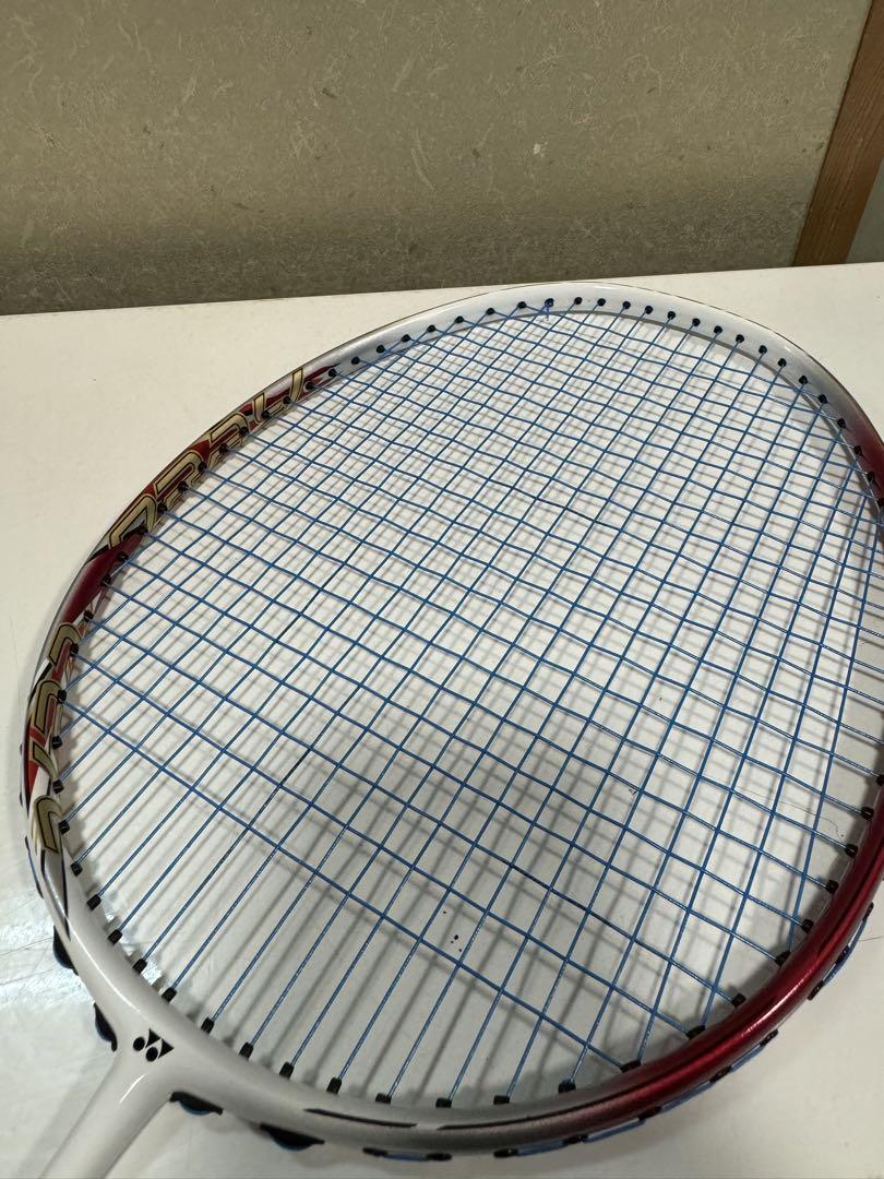 【収納ケース・袋付き】バドミントンラケット NANORAY200