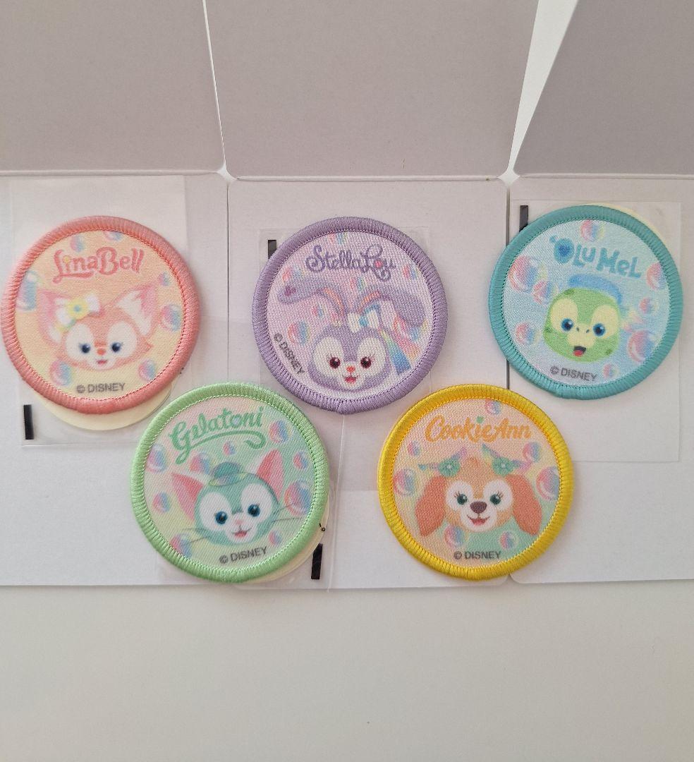 【新品】ダッフィー&フレンズ２０周年カラフルハピネス　ワッペン