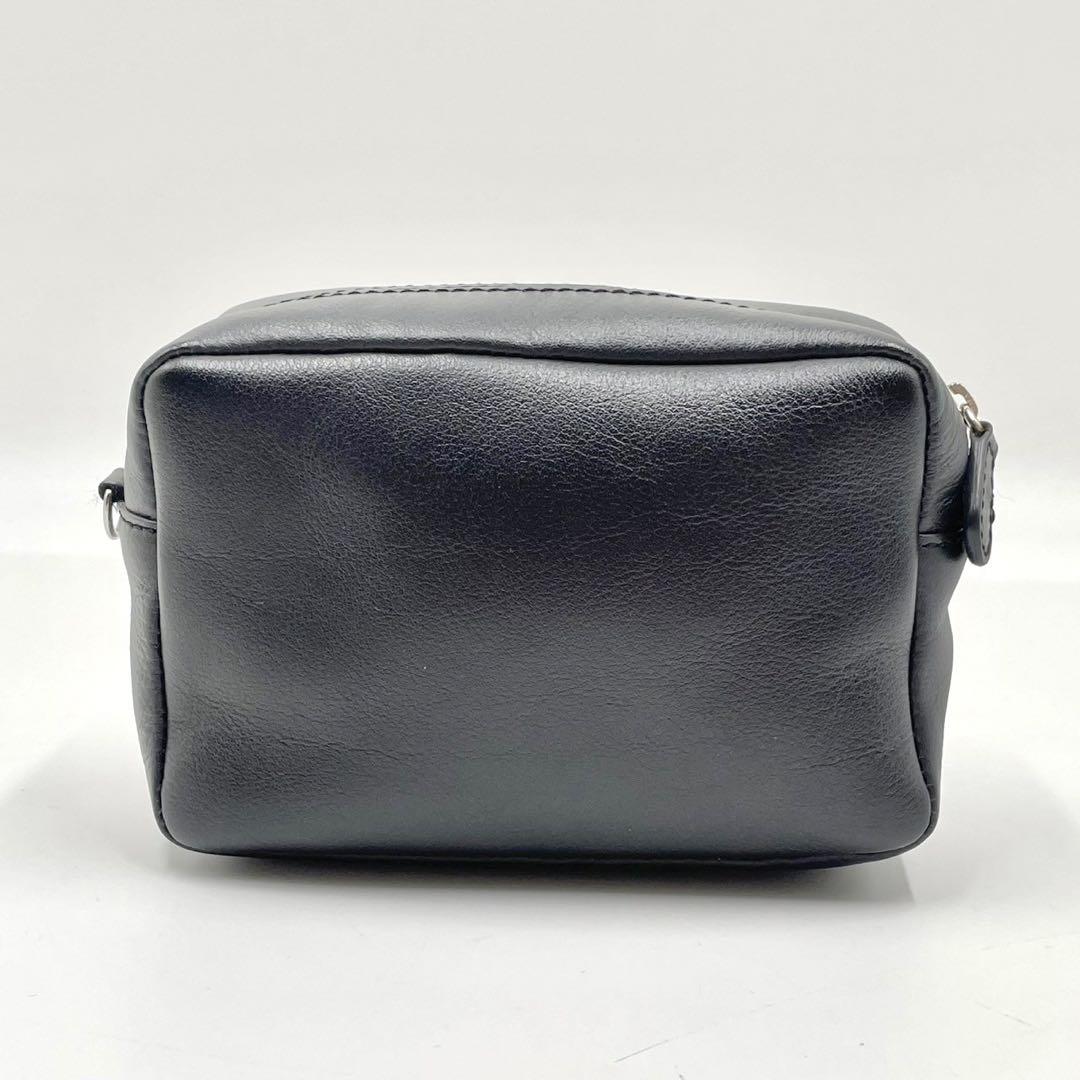 未使用級】 J&M DAVIDSON ショルダーバッグ ペブルミニ 黒