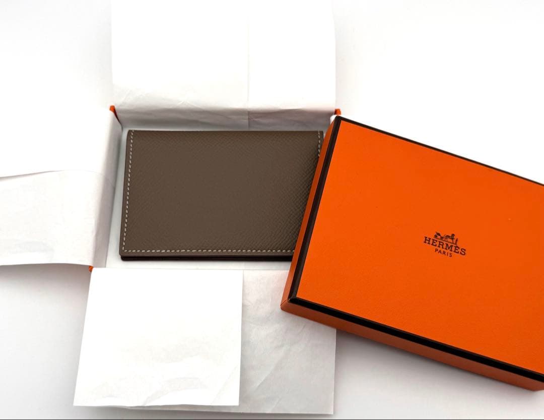 【新品同様】エルメス MC2ユークリッド カードケース　人気のエトゥープ