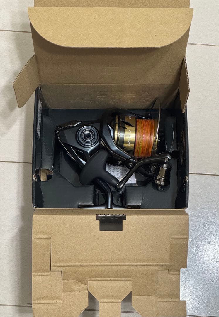 SHIMANO ULTEGRA C3000 スピニングリール