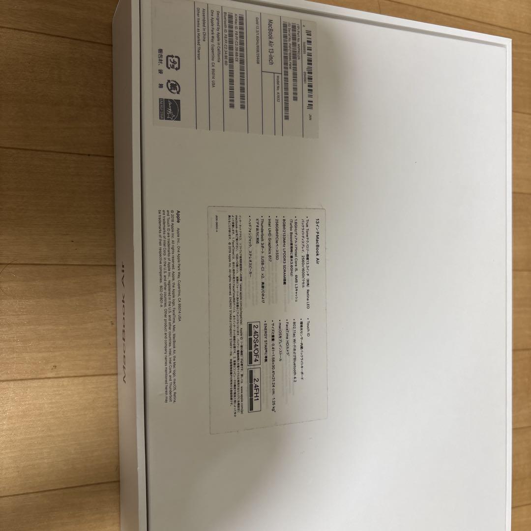 C*m様 Apple MacBook Air 13インチ