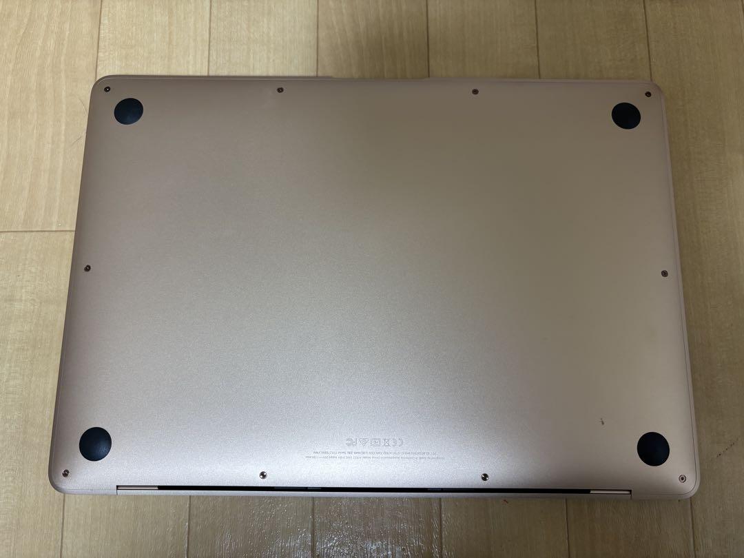 C*m様 Apple MacBook Air 13インチ