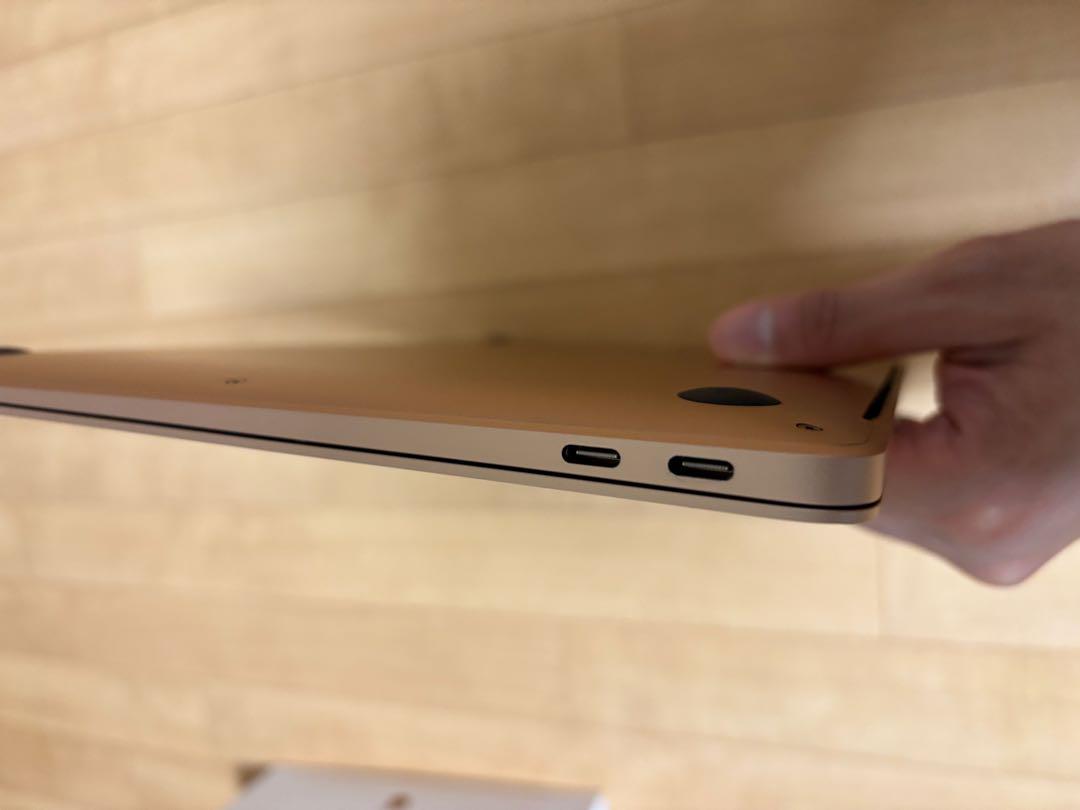 C*m様 Apple MacBook Air 13インチ