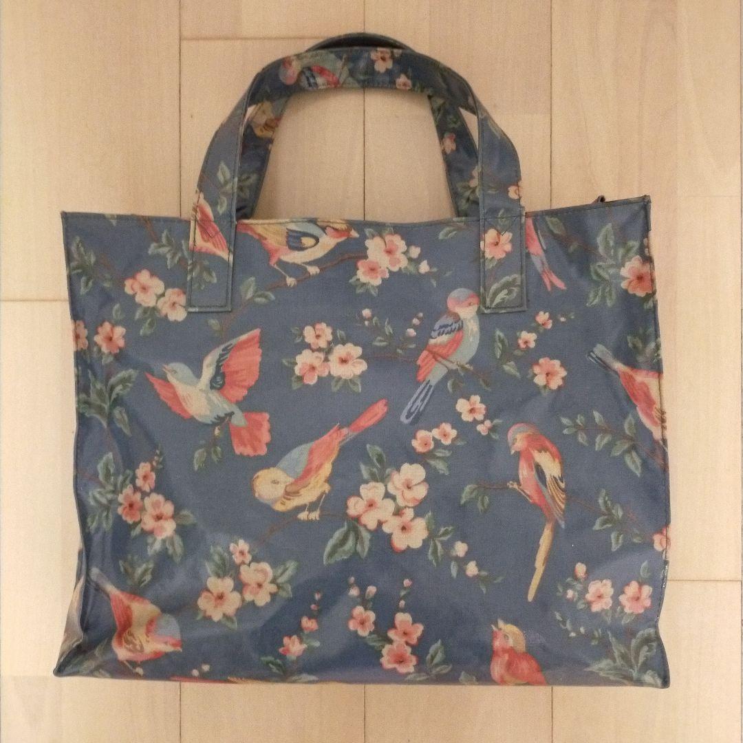 Cath Kidston キャスキッドソン トートバッグ 花と鳥柄 - メルカリ