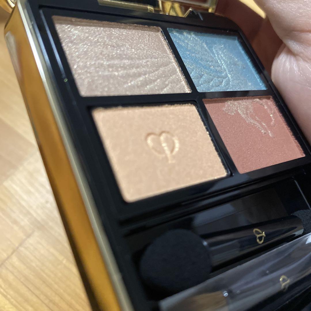 clé de peau BEAUTÉ オンブル クルール クアドリ 502