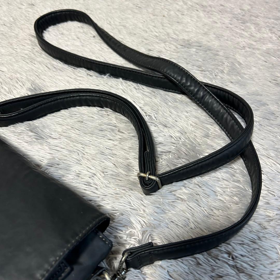 Jean paul GAULTIER ジャンポールゴルチエ ポーチ レザーポーチ Jean paul GAULTIER ジャンポールゴルチエ ポーチ レザーポーチ