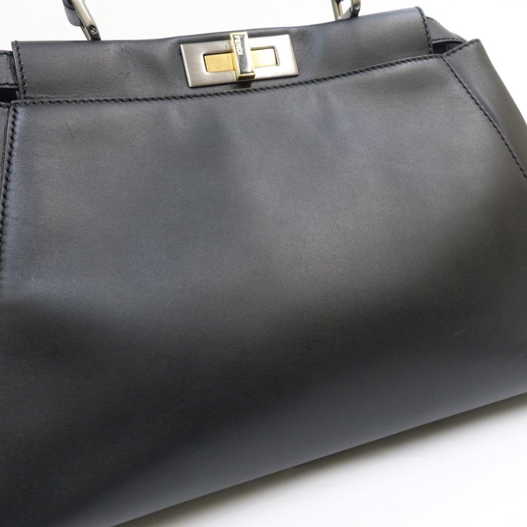 【美品】FENDI フェンディ ピーカブー レギュラー　ブラック 2way バッグ