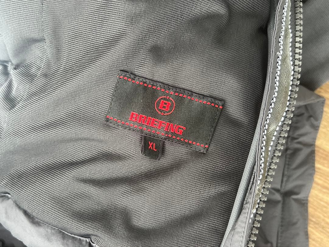 ハイブリッドダウンジャケット グレー