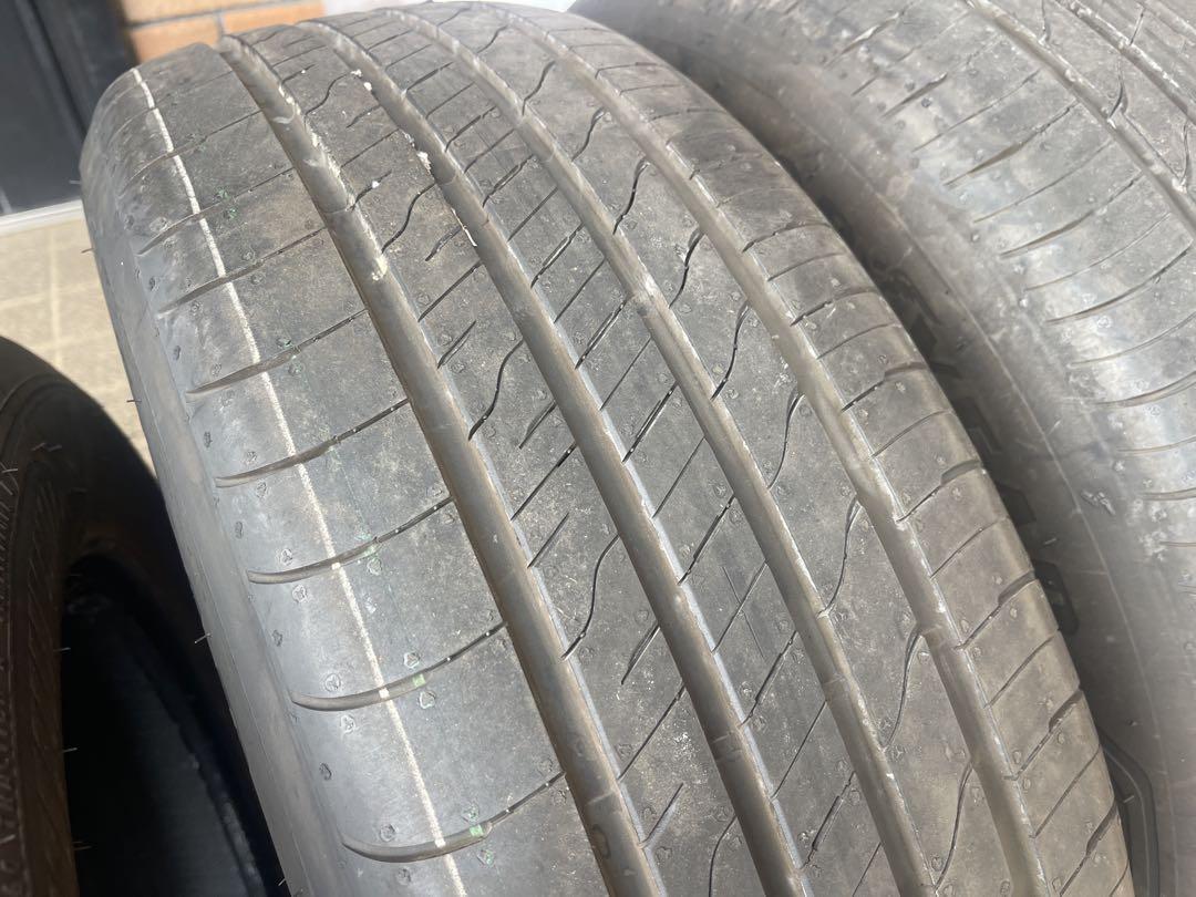 kさま　専用215/60R17 新車外し