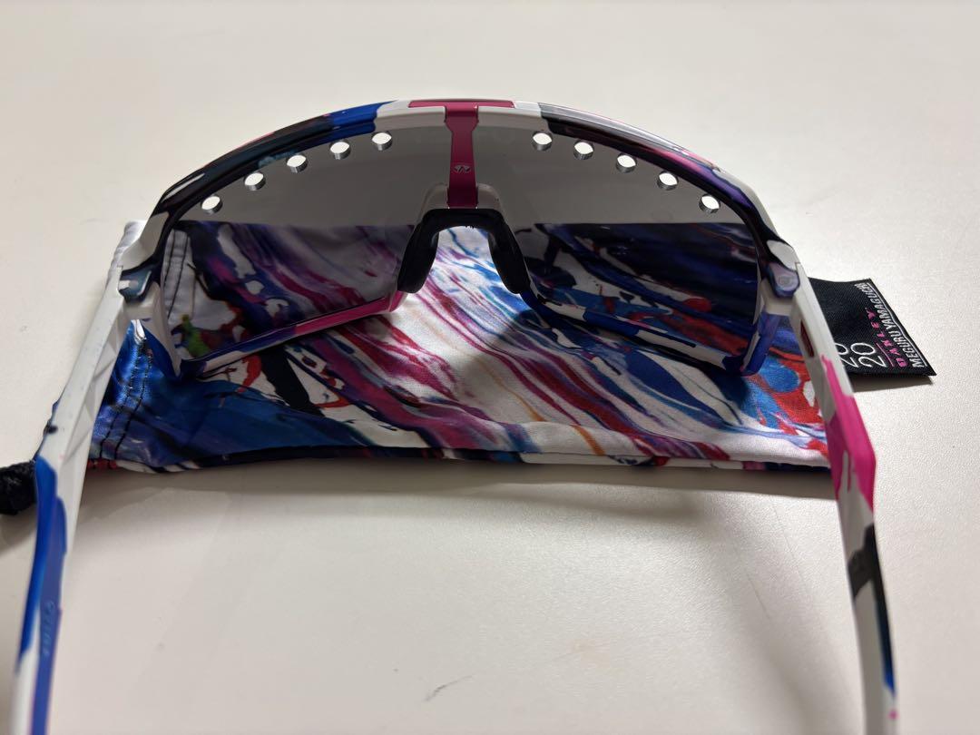 小物 Oakley Sutro cocorocollection