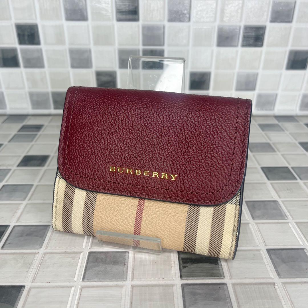 未使用級 Burberry バーバリー 財布　二つ折り財布 50