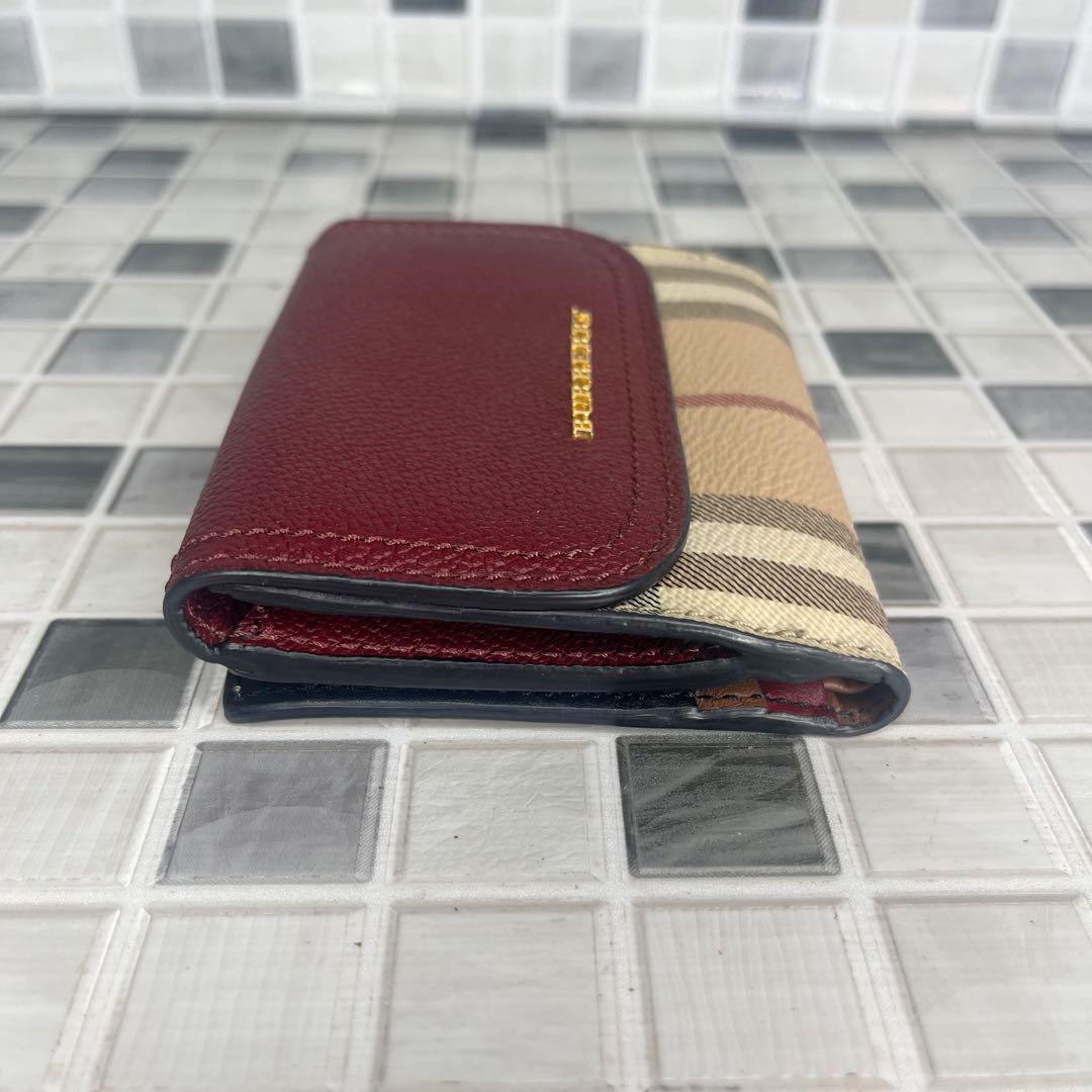 未使用級 Burberry バーバリー 財布　二つ折り財布 50