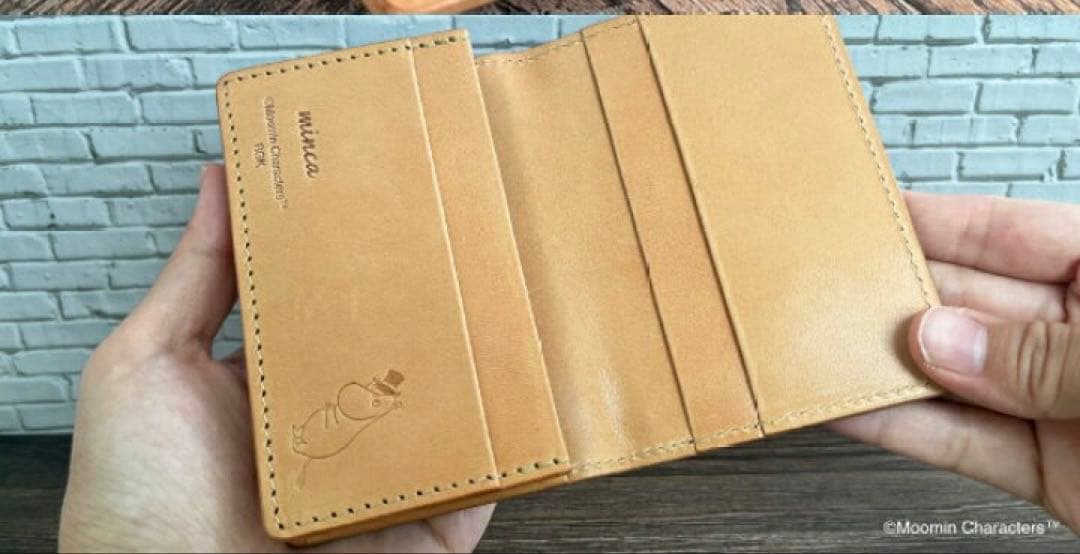 新品箱入り♥️ムーミンパパ名刺ケース 本革レザー ムーミン 新品箱入り♥️ムーミンパパ名刺ケース 本革レザー ムーミン