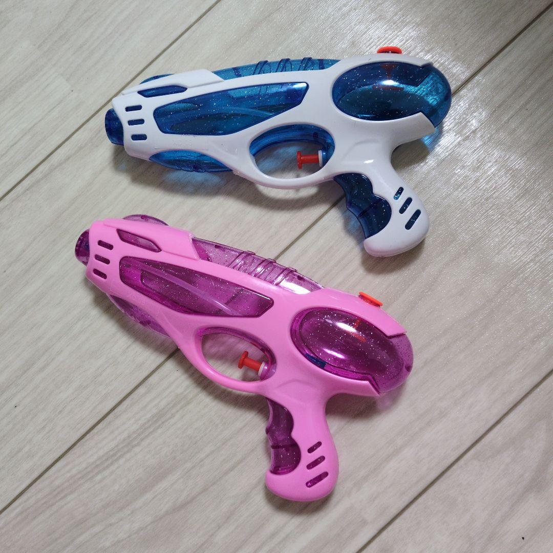 キッズ 玩具 長距離 水鉄砲 トイガン ピンク×ピンク &ブルー×ホワイト 2個