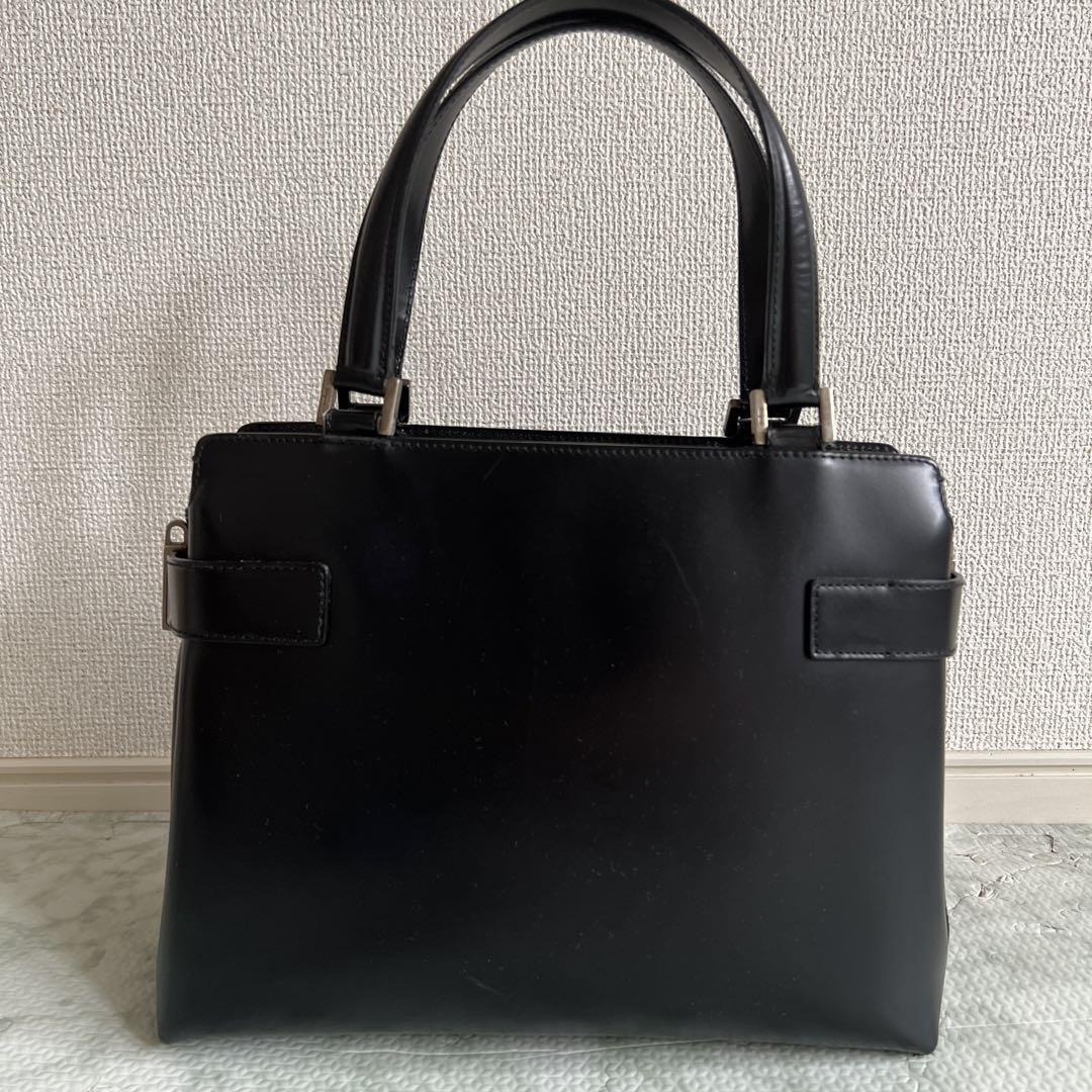 Salvatore Ferragamo ガンチーニ ハンドバッグ バッグ