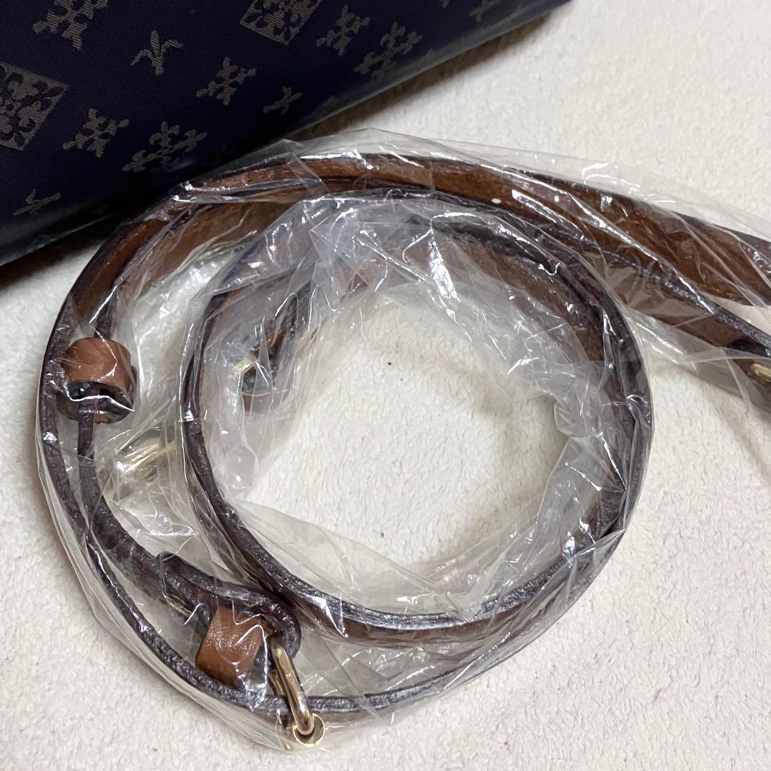 新品未使用 ラシット 名品2wayショルダーバッグ ナイロン 牛革 モノグラム 新品未使用 ラシット 名品2wayショルダーバッグ ナイロン 牛革 モノグラム