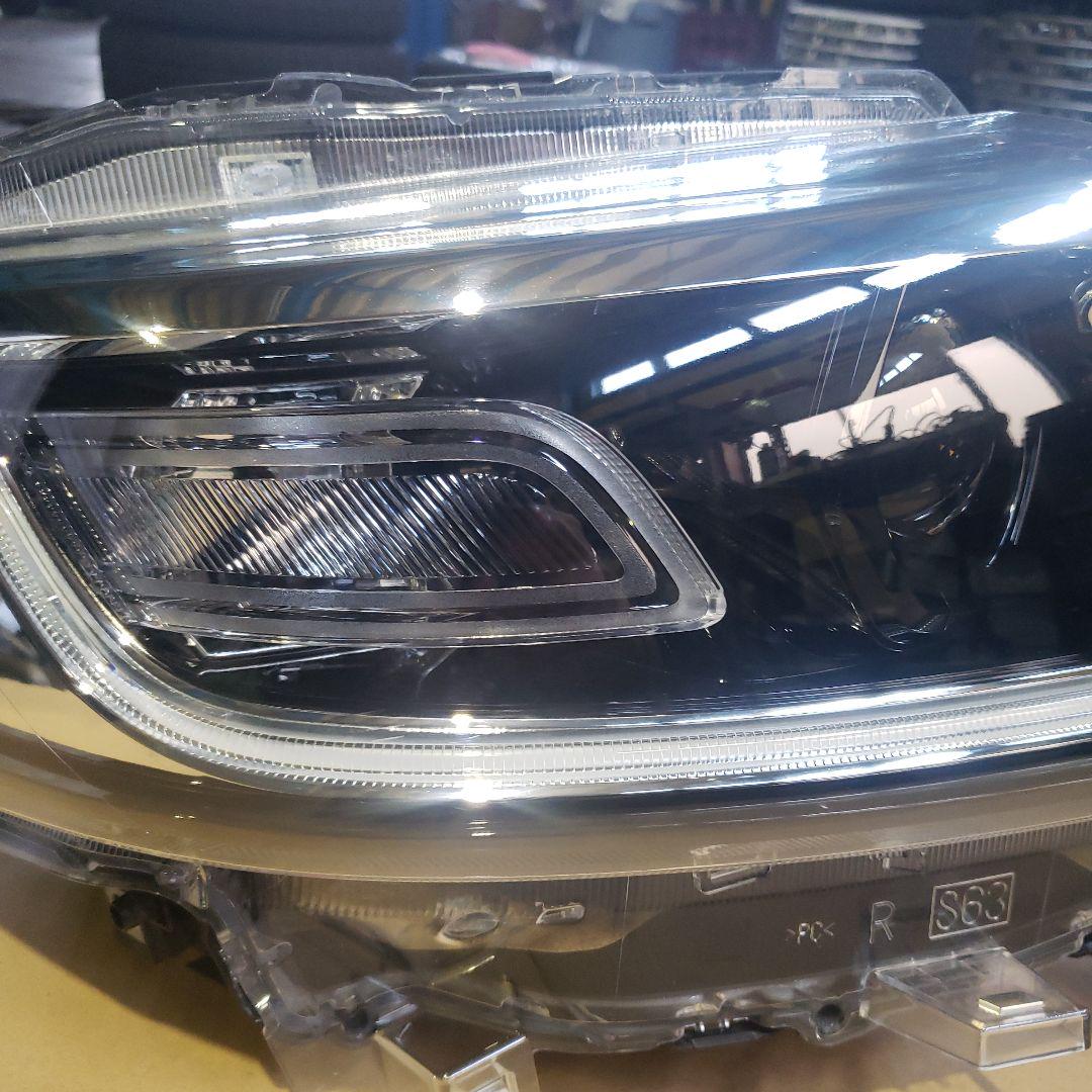 28-2245☆【値下】美品☆LED MK53S スペーシアカスタム☆左
