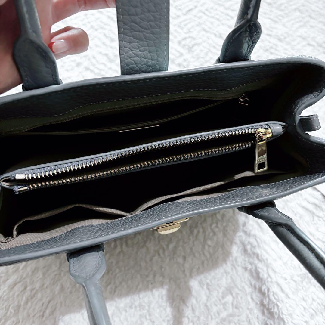 限定値下げ] FURLAライトブルー レザー ハンドバック