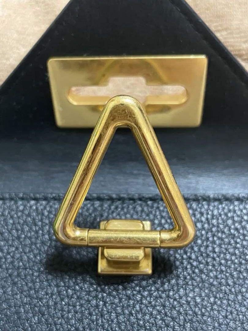 VENETA トライアングル金具
