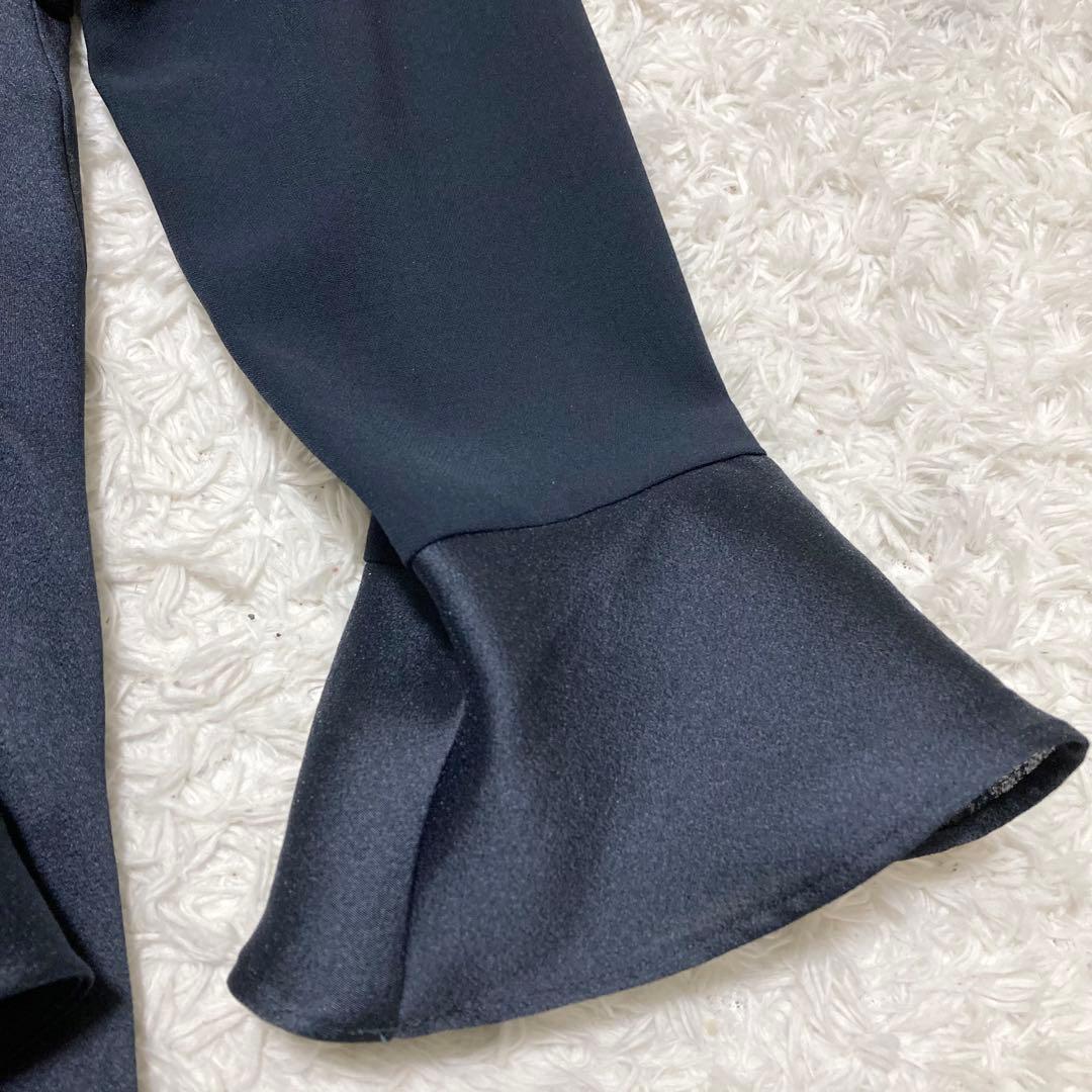 タグ付き未使用♡ SONO ハーリーペプラムブラウス ネイビー サイズ1 タグ付き未使用♡ SONO ハーリーペプラムブラウス ネイビー サイズ1